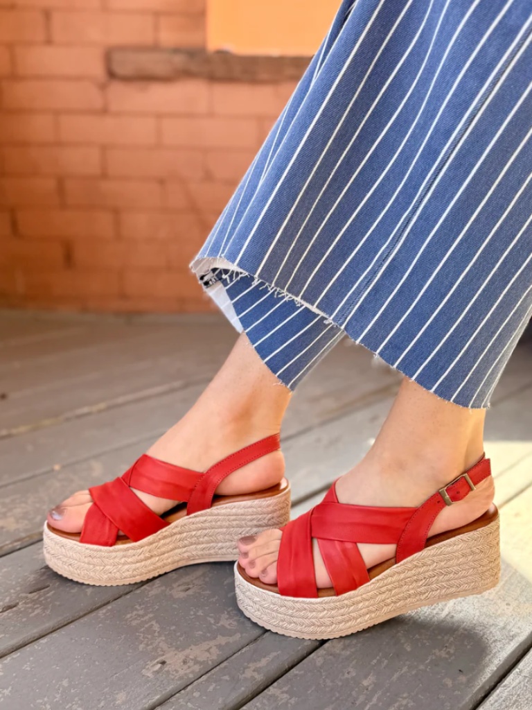 Cordani Bennie Wedge Sandal In Red